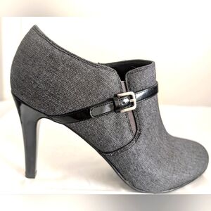 Nine West Elegant Gray Women's Heeled Ankle Boots Size 7